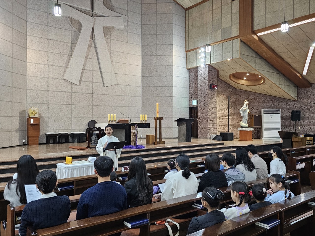 신안동성당 자료실_사진_20250322_8.jpg