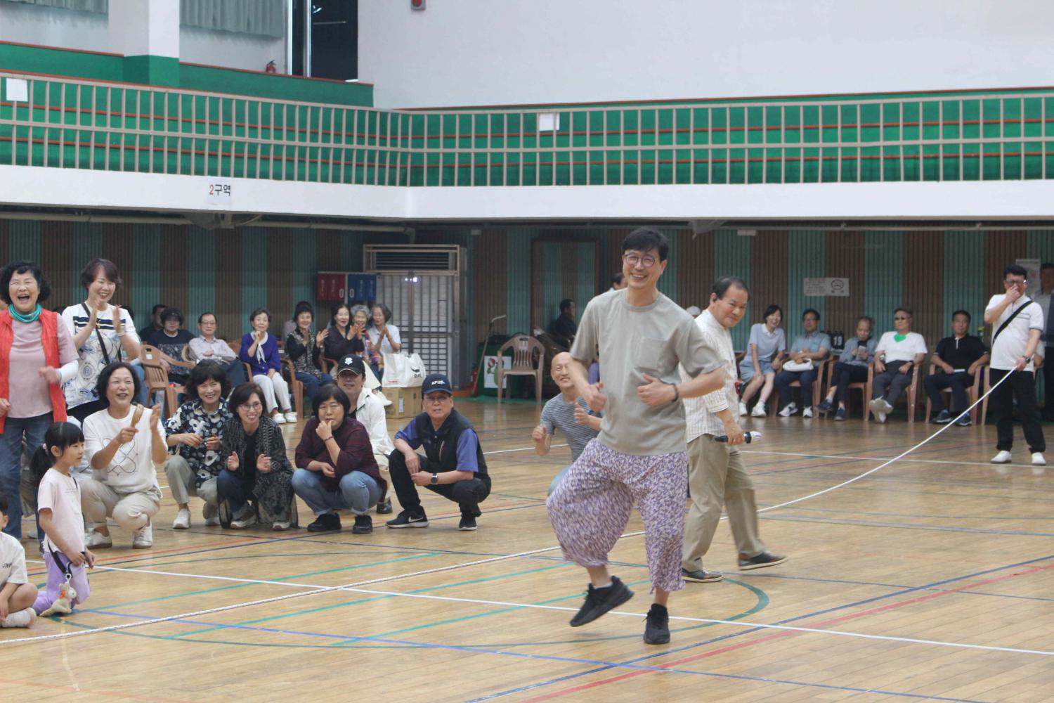 IMG_9849-cmpr.jpg