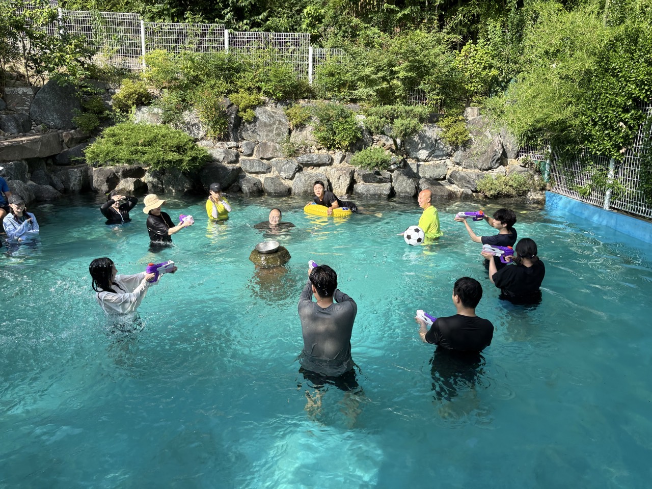 신안동성당 자료실-25.07.12_13 청년회 여름엠티-70438171837.jpg