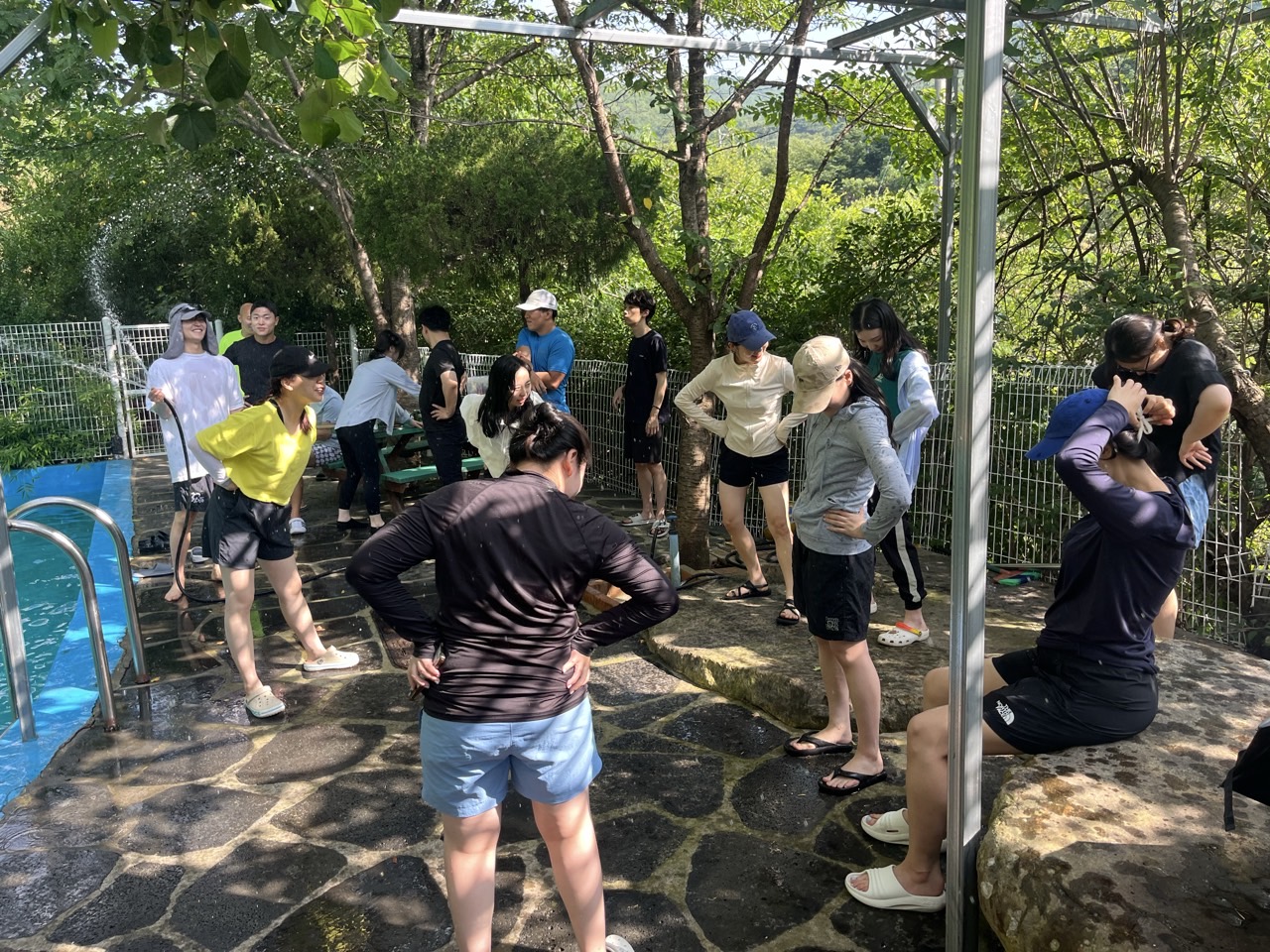 신안동성당 자료실-25.07.12_13 청년회 여름엠티-70438171835.jpg